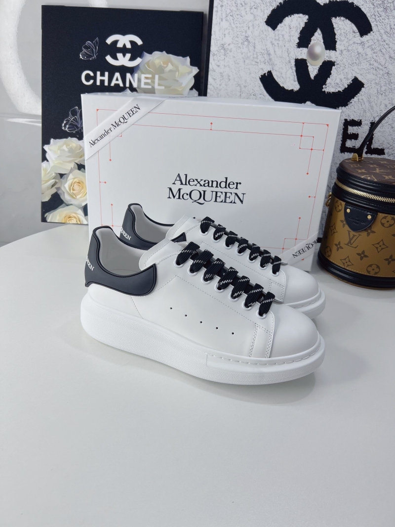 Alexander Mcqueen Casual Shoes